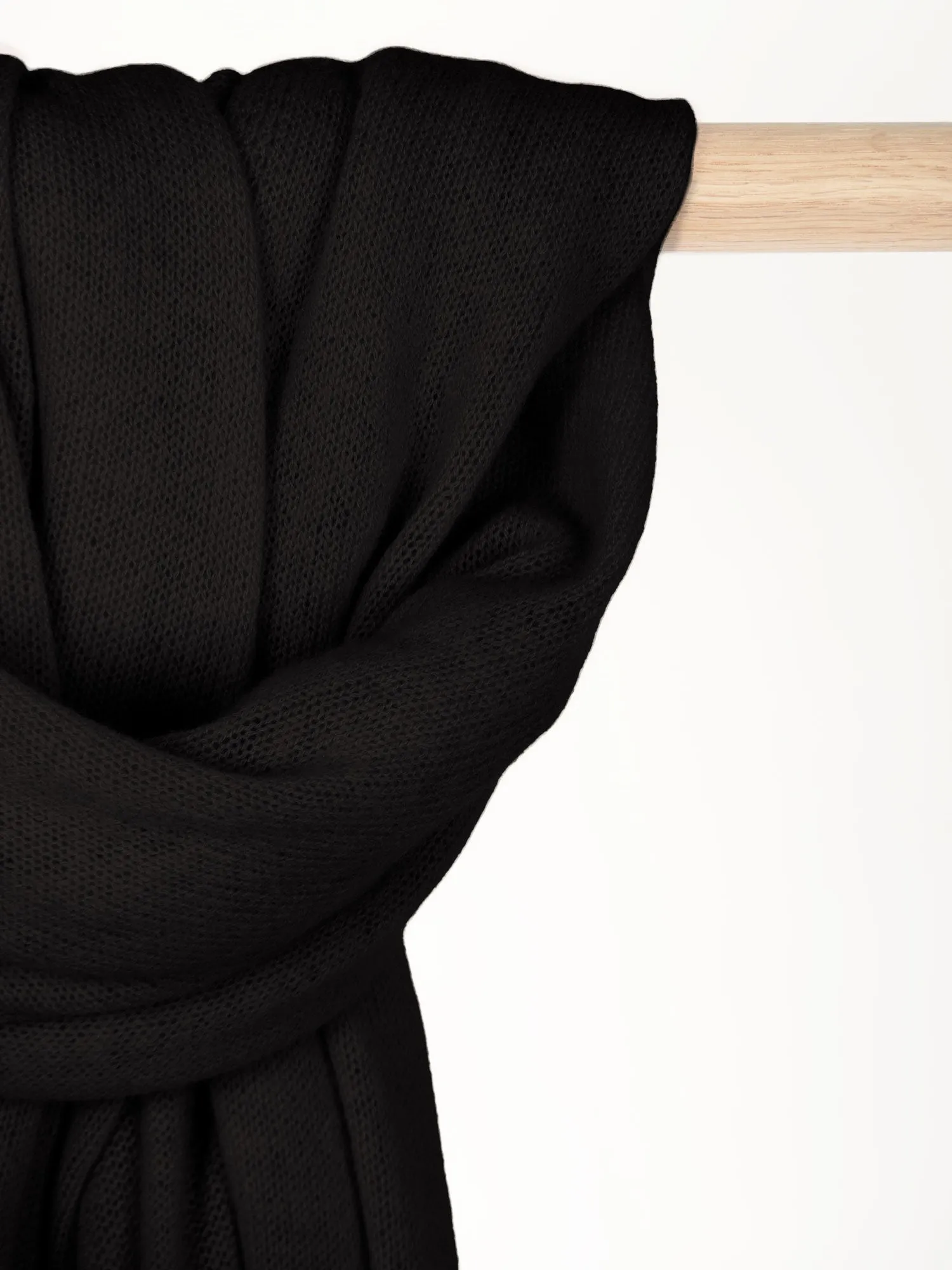 Airy cashmere scarf "Flow" - black